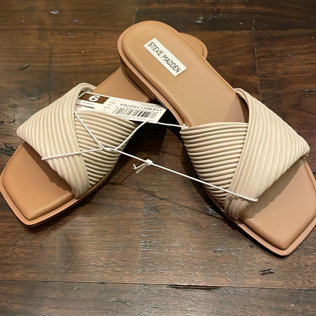 Brand New Steve Madden Slides